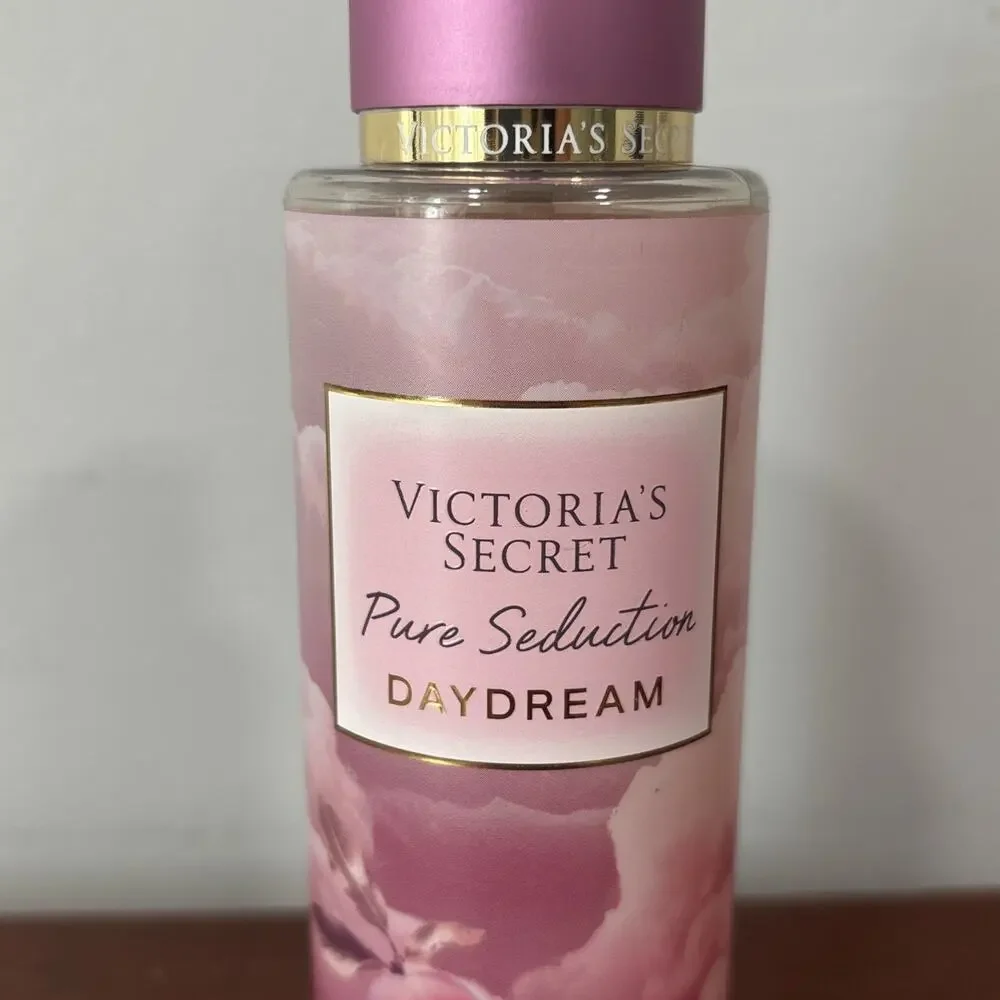 Victoria's Secret Pure Seduction Daydream Mist 8.4 fl oz